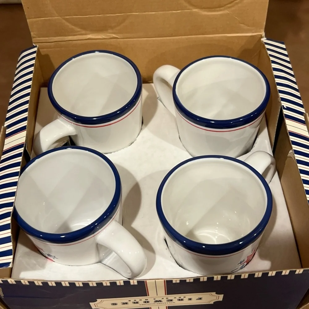 Williams -Sonoma ; Patriotic Star Mug Set of 4, Used in original packaging.